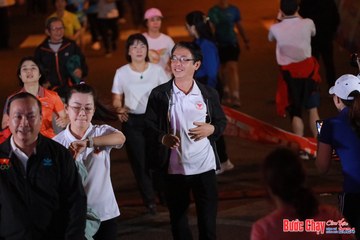 BƯỚC CHẠY CHÀO XUÂN THÀNH PHỐ QUẢNG NGÃI 2024 - Ảnh #1240343