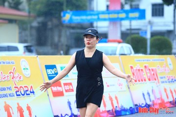 BƯỚC CHẠY CHÀO XUÂN THÀNH PHỐ QUẢNG NGÃI 2024 - Ảnh #1238365