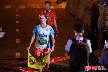 BƯỚC CHẠY CHÀO XUÂN THÀNH PHỐ QUẢNG NGÃI 2024 - Ảnh #1241639