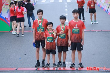BƯỚC CHẠY CHÀO XUÂN THÀNH PHỐ QUẢNG NGÃI 2024 - Ảnh #1252333