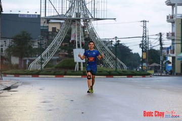 BƯỚC CHẠY CHÀO XUÂN THÀNH PHỐ QUẢNG NGÃI 2024 - Ảnh #1230425
