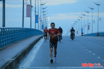 BƯỚC CHẠY CHÀO XUÂN THÀNH PHỐ QUẢNG NGÃI 2024 - Ảnh #1222537