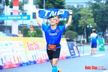 BƯỚC CHẠY CHÀO XUÂN THÀNH PHỐ QUẢNG NGÃI 2024 - Ảnh #1233012