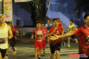 BƯỚC CHẠY CHÀO XUÂN THÀNH PHỐ QUẢNG NGÃI 2024 - Ảnh #1222798