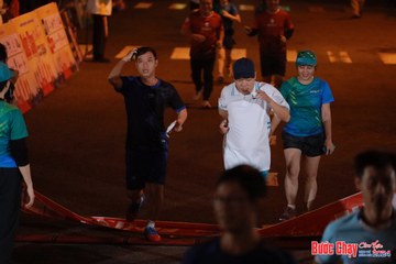 BƯỚC CHẠY CHÀO XUÂN THÀNH PHỐ QUẢNG NGÃI 2024 - Ảnh #1239364