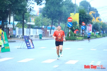 BƯỚC CHẠY CHÀO XUÂN THÀNH PHỐ QUẢNG NGÃI 2024 - Ảnh #1233057
