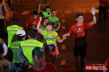 BƯỚC CHẠY CHÀO XUÂN THÀNH PHỐ QUẢNG NGÃI 2024 - Ảnh #1248623