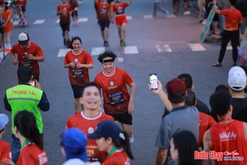 BƯỚC CHẠY CHÀO XUÂN THÀNH PHỐ QUẢNG NGÃI 2024 - Ảnh #1250523
