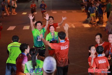 BƯỚC CHẠY CHÀO XUÂN THÀNH PHỐ QUẢNG NGÃI 2024 - Ảnh #1249306