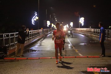 BƯỚC CHẠY CHÀO XUÂN THÀNH PHỐ QUẢNG NGÃI 2024 - Ảnh #1230310