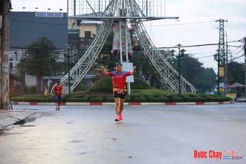 BƯỚC CHẠY CHÀO XUÂN THÀNH PHỐ QUẢNG NGÃI 2024 - Ảnh #1230448