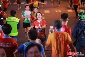 BƯỚC CHẠY CHÀO XUÂN THÀNH PHỐ QUẢNG NGÃI 2024 - Ảnh #1249595