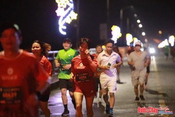 BƯỚC CHẠY CHÀO XUÂN THÀNH PHỐ QUẢNG NGÃI 2024 - Ảnh #1236161