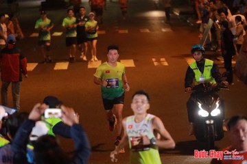 BƯỚC CHẠY CHÀO XUÂN THÀNH PHỐ QUẢNG NGÃI 2024 - Ảnh #1246819