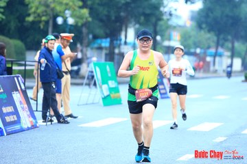 BƯỚC CHẠY CHÀO XUÂN THÀNH PHỐ QUẢNG NGÃI 2024 - Ảnh #1232637