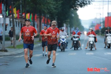 BƯỚC CHẠY CHÀO XUÂN THÀNH PHỐ QUẢNG NGÃI 2024 - Ảnh #1237066