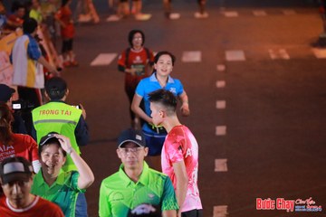 BƯỚC CHẠY CHÀO XUÂN THÀNH PHỐ QUẢNG NGÃI 2024 - Ảnh #1249489