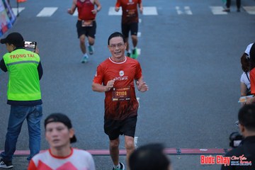 BƯỚC CHẠY CHÀO XUÂN THÀNH PHỐ QUẢNG NGÃI 2024 - Ảnh #1251511
