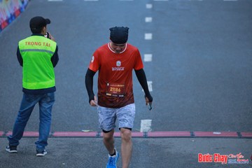 BƯỚC CHẠY CHÀO XUÂN THÀNH PHỐ QUẢNG NGÃI 2024 - Ảnh #1251701