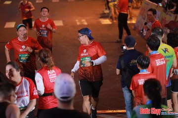 BƯỚC CHẠY CHÀO XUÂN THÀNH PHỐ QUẢNG NGÃI 2024 - Ảnh #1249395