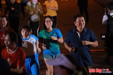 BƯỚC CHẠY CHÀO XUÂN THÀNH PHỐ QUẢNG NGÃI 2024 - Ảnh #1240157