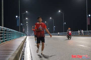 BƯỚC CHẠY CHÀO XUÂN THÀNH PHỐ QUẢNG NGÃI 2024 - Ảnh #1253002