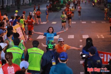 BƯỚC CHẠY CHÀO XUÂN THÀNH PHỐ QUẢNG NGÃI 2024 - Ảnh #1249898