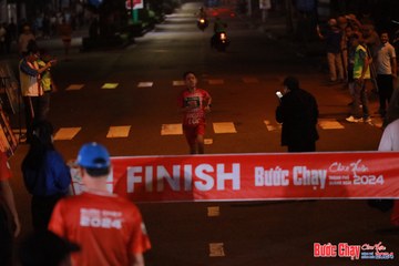 BƯỚC CHẠY CHÀO XUÂN THÀNH PHỐ QUẢNG NGÃI 2024 - Ảnh #1240498