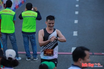 BƯỚC CHẠY CHÀO XUÂN THÀNH PHỐ QUẢNG NGÃI 2024 - Ảnh #1251484