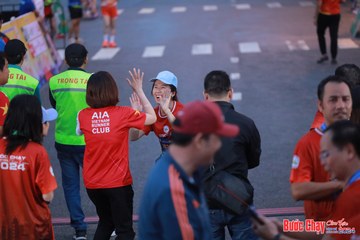 BƯỚC CHẠY CHÀO XUÂN THÀNH PHỐ QUẢNG NGÃI 2024 - Ảnh #1250462