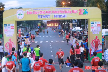 BƯỚC CHẠY CHÀO XUÂN THÀNH PHỐ QUẢNG NGÃI 2024 - Ảnh #1220561