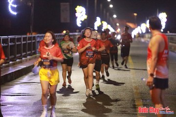 BƯỚC CHẠY CHÀO XUÂN THÀNH PHỐ QUẢNG NGÃI 2024 - Ảnh #1232257