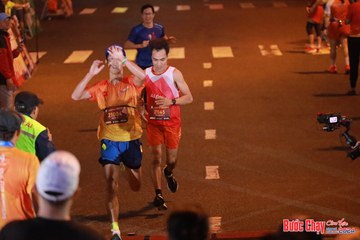 BƯỚC CHẠY CHÀO XUÂN THÀNH PHỐ QUẢNG NGÃI 2024 - Ảnh #1249050