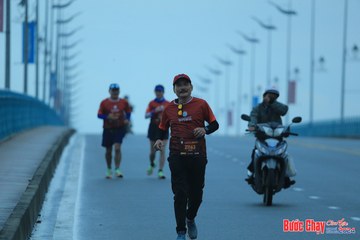 BƯỚC CHẠY CHÀO XUÂN THÀNH PHỐ QUẢNG NGÃI 2024 - Ảnh #1222624