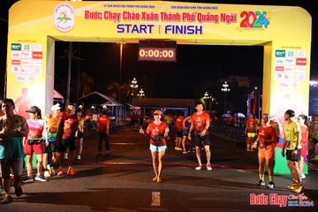 BƯỚC CHẠY CHÀO XUÂN THÀNH PHỐ QUẢNG NGÃI 2024 - Ảnh #1212636