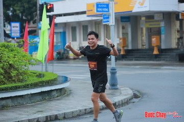 BƯỚC CHẠY CHÀO XUÂN THÀNH PHỐ QUẢNG NGÃI 2024 - Ảnh #1237246