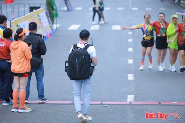 BƯỚC CHẠY CHÀO XUÂN THÀNH PHỐ QUẢNG NGÃI 2024 - Ảnh #1252152