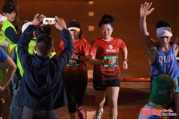 BƯỚC CHẠY CHÀO XUÂN THÀNH PHỐ QUẢNG NGÃI 2024 - Ảnh #1247087