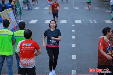 BƯỚC CHẠY CHÀO XUÂN THÀNH PHỐ QUẢNG NGÃI 2024 - Ảnh #1251878