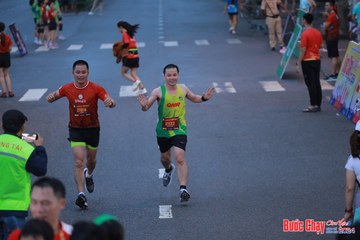 BƯỚC CHẠY CHÀO XUÂN THÀNH PHỐ QUẢNG NGÃI 2024 - Ảnh #1250887