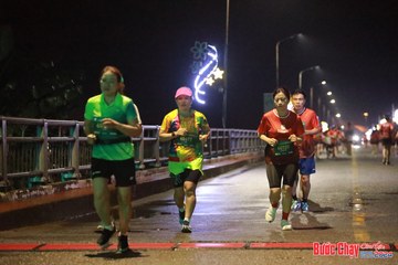 BƯỚC CHẠY CHÀO XUÂN THÀNH PHỐ QUẢNG NGÃI 2024 - Ảnh #1232630