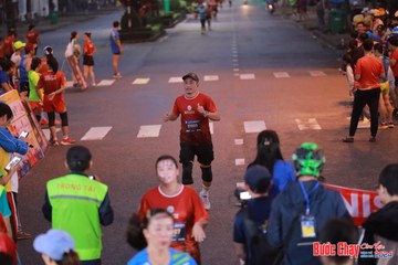 BƯỚC CHẠY CHÀO XUÂN THÀNH PHỐ QUẢNG NGÃI 2024 - Ảnh #1249885