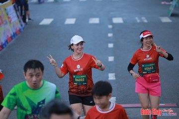 BƯỚC CHẠY CHÀO XUÂN THÀNH PHỐ QUẢNG NGÃI 2024 - Ảnh #1251964