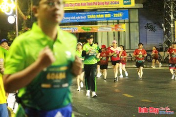 BƯỚC CHẠY CHÀO XUÂN THÀNH PHỐ QUẢNG NGÃI 2024 - Ảnh #1223161