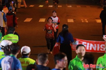 BƯỚC CHẠY CHÀO XUÂN THÀNH PHỐ QUẢNG NGÃI 2024 - Ảnh #1246534