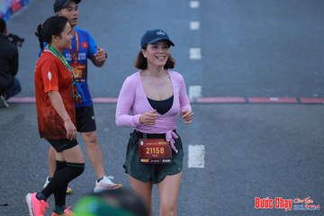 BƯỚC CHẠY CHÀO XUÂN THÀNH PHỐ QUẢNG NGÃI 2024 - Ảnh #1251984