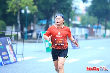 BƯỚC CHẠY CHÀO XUÂN THÀNH PHỐ QUẢNG NGÃI 2024 - Ảnh #1233083