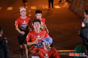 BƯỚC CHẠY CHÀO XUÂN THÀNH PHỐ QUẢNG NGÃI 2024 - Ảnh #1245279