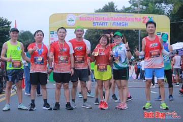 BƯỚC CHẠY CHÀO XUÂN THÀNH PHỐ QUẢNG NGÃI 2024 - Ảnh #1221315
