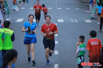 BƯỚC CHẠY CHÀO XUÂN THÀNH PHỐ QUẢNG NGÃI 2024 - Ảnh #1251845